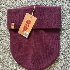 Fjällräven Maroon Knit Beanie